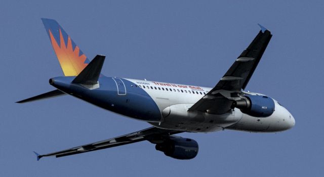 Airbus A319 (N306NV) - DEPARTING KDSM FOR KBNAbr /Sun 10/23/22 16:05:33