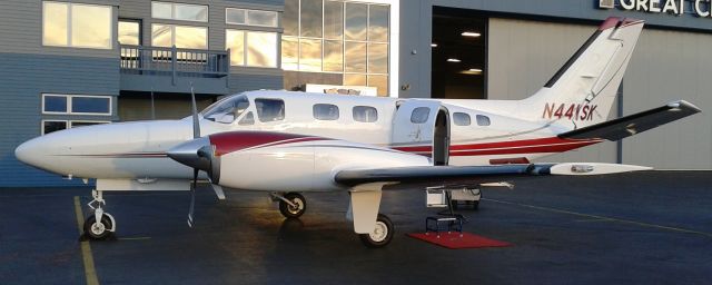 Cessna Conquest 2 (N441SK) - Cargo Door Cessna Conquest II