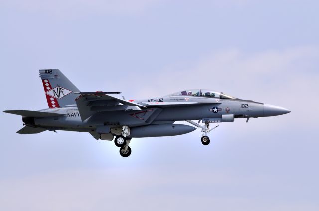 AVN102 — - VFA-102 Diamondbacks NF102,F/A18F in AtugiAB,Japan.