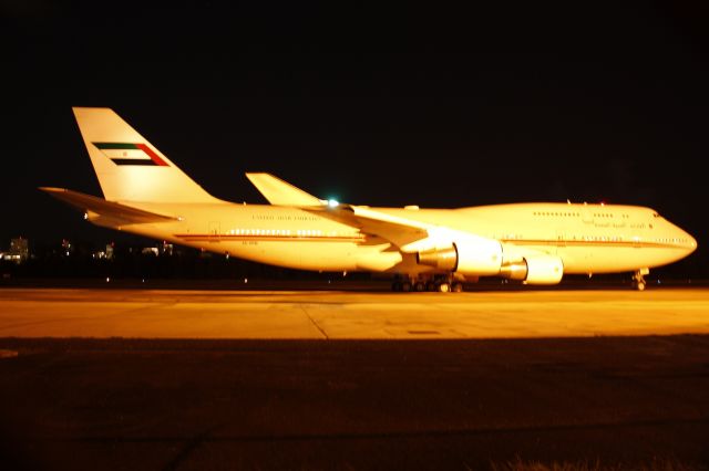 Boeing 747-400 —