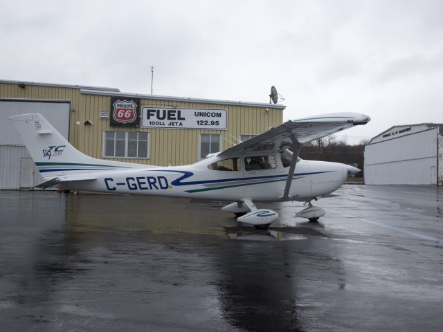 STODDARD-HAMILTON Glasair (C-GERD)