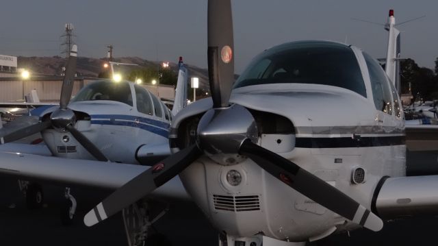 Beechcraft Bonanza (36) (N527TC)