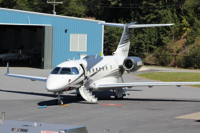 Embraer Legacy 550 (N856JG)