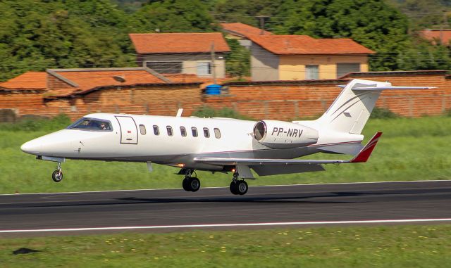 Learjet 45 (PP-NRV)