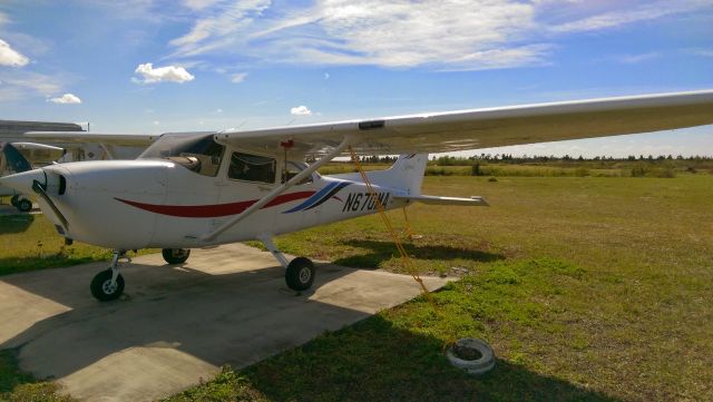 Cessna Skyhawk (N670MA)