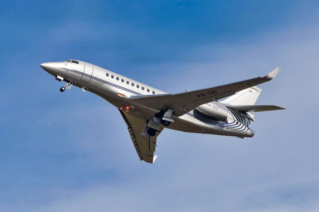 Dassault Falcon 7X (P4-GIS)