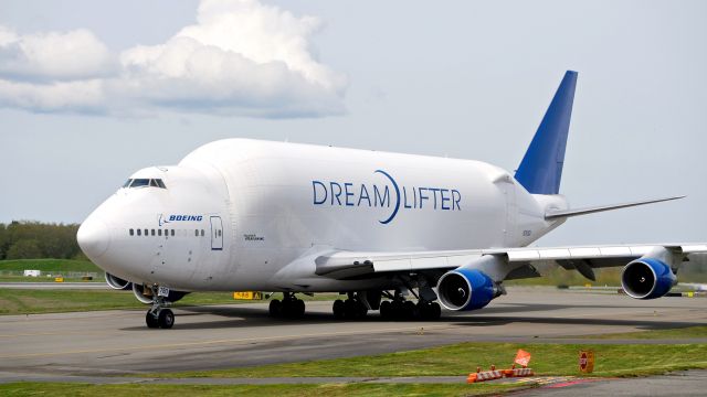 Boeing Dreamlifter (N780BA) - GTI4516 taxis to Rwy 34L for a flight to NGO on 4.19.18. (ln 778 / cn 24310). 