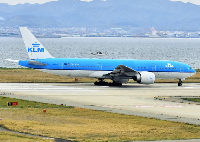 Boeing 777-200 (PH-BQD)