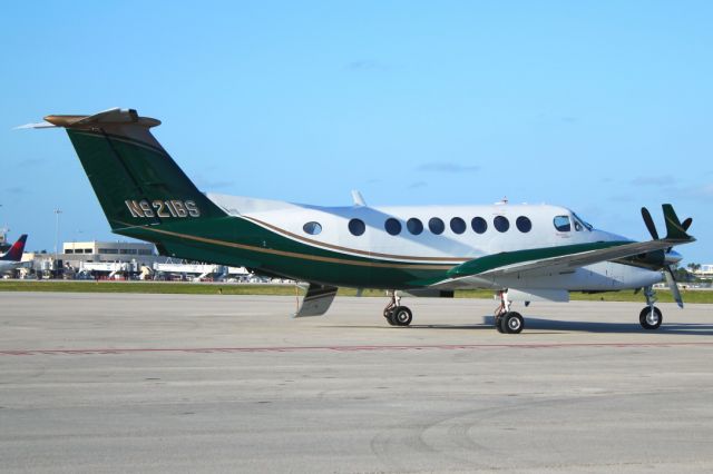 Beechcraft Super King Air 350 (N921BS)