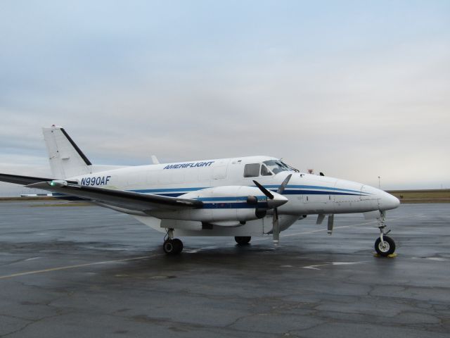 Beechcraft Airliner (N990AF)