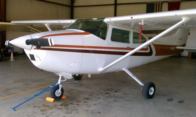 Cessna Skylane (N759TC)