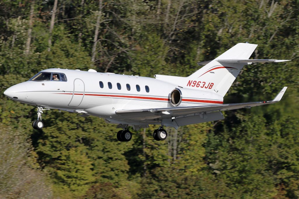 Hawker 800 (N963JB)