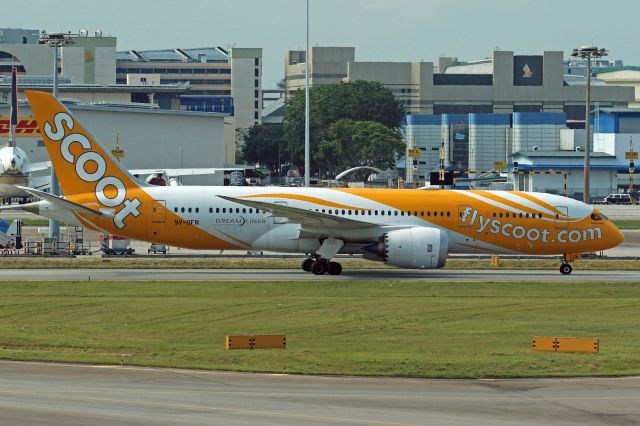 Boeing 787-8 (9V-OFN)
