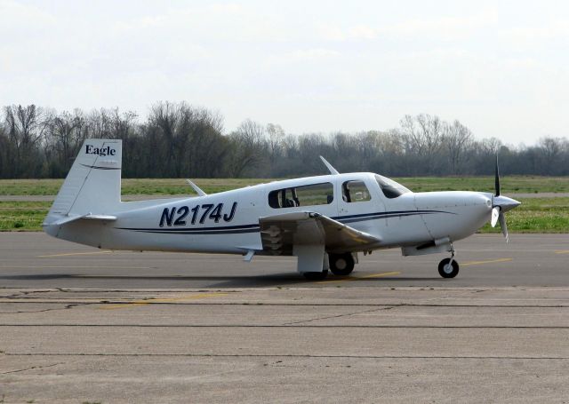 Mooney M-20 (N2174J) - At Downtown Shreveport.