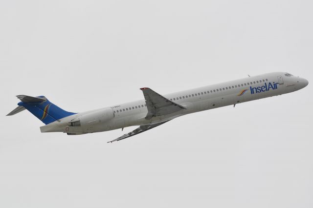 McDonnell Douglas MD-82 (PJ-MDC)