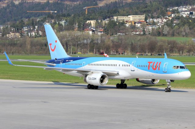 Boeing 757-200 (G-OOBP)