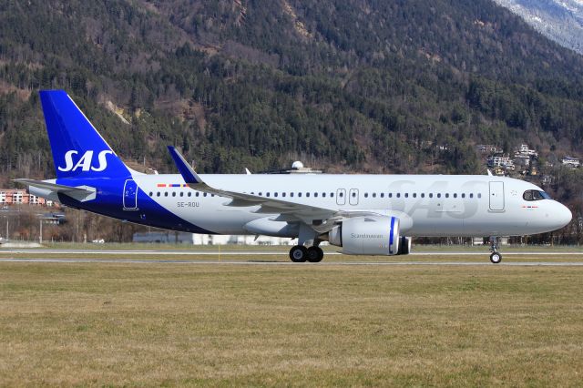 Airbus A320neo (SE-ROU)