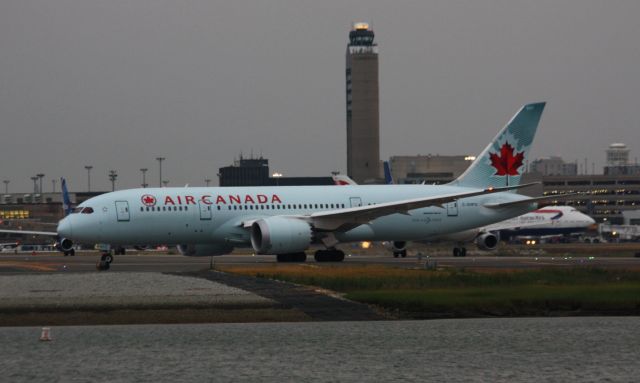 Boeing 787-8 (C-GHPQ) - 1 of at least 15 diversions from JFK and EWR due to severe thunderstorms. First time and Air Canada Dreamliner has visited Logan.