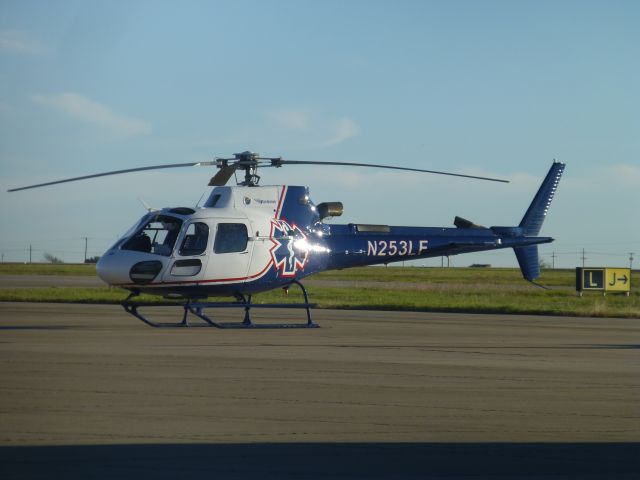 Eurocopter AS-350 AStar (N253LF)