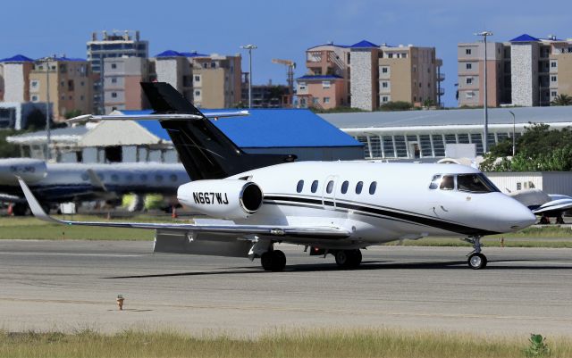 Hawker 800 (N667WJ)