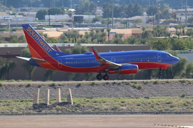 Boeing 737-700 (N900WN)