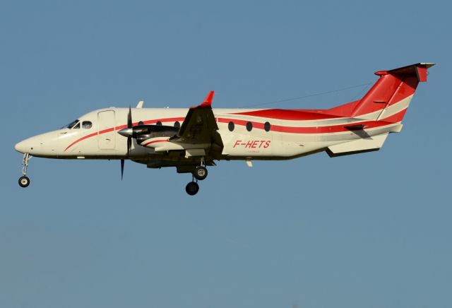 Beechcraft 1900 (F-HETS)