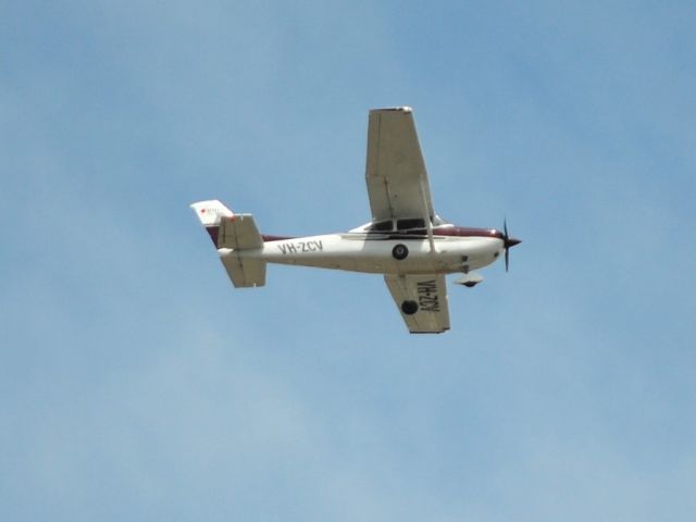 Cessna Skylane (VH-ZCV)