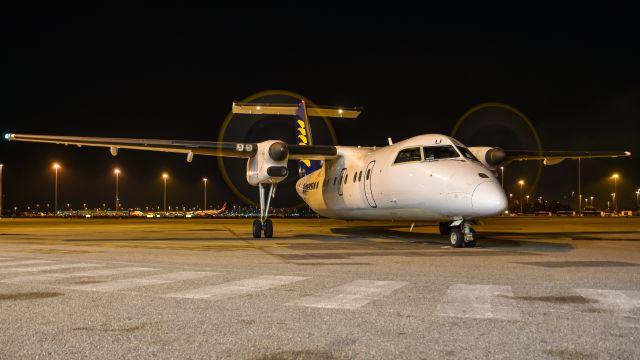 de Havilland Dash 8-100 (VH-XFU)