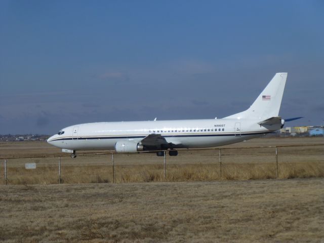 Boeing 737-700 (N990ST)