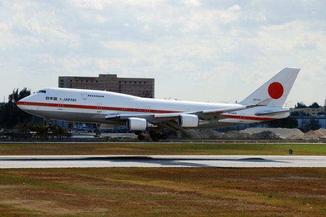 Boeing 747-400 (20-1101)