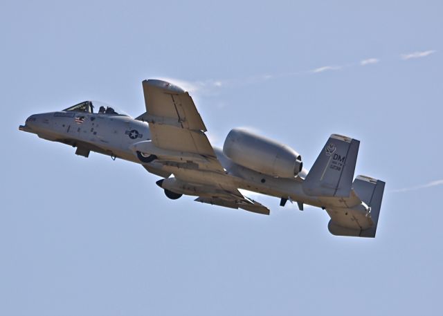 Fairchild-Republic Thunderbolt 2 (A10) - A-10 demo at Abbotsford,BC