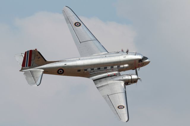 Douglas DC-3 (LN-WND)