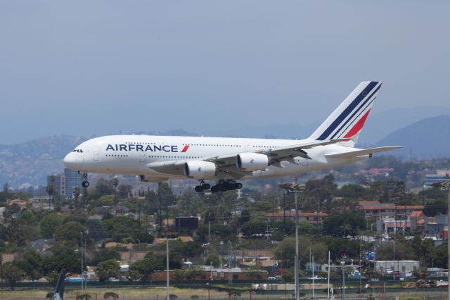 Airbus A380-800 (F-HPJC)