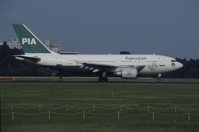 Airbus A310 (AP-BEB) - Departure at Narita Intl Airport Rwy16R on 1998/09/05