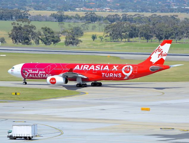 Airbus A330-300 (9M-XXA)