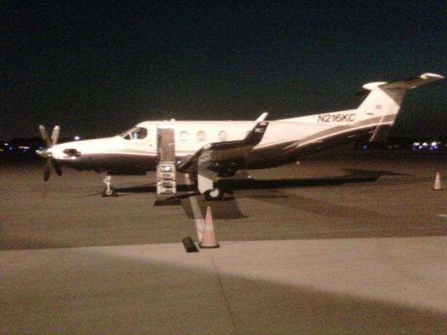 Pilatus PC-12 (N216KC)