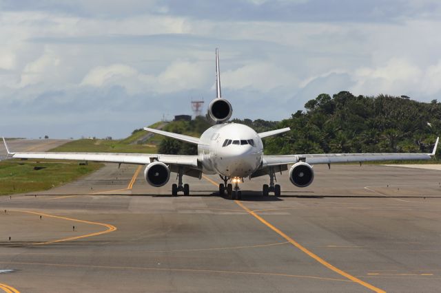 Boeing MD-11 (N384WA)