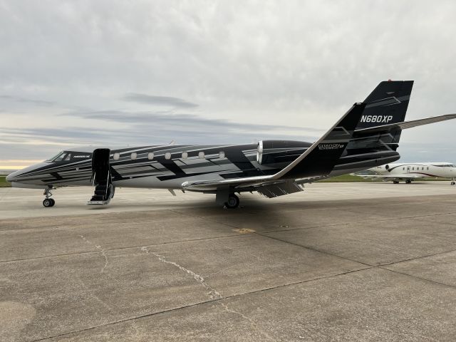 Cessna Citation Sovereign (N680XP) - Leaving Perryville