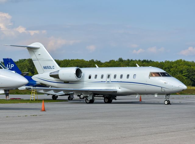 Canadair Challenger (N650LC)