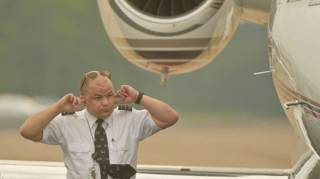 Cessna Citation Excel/XLS (N646QS) - Preparing for departure Cape May County NJ