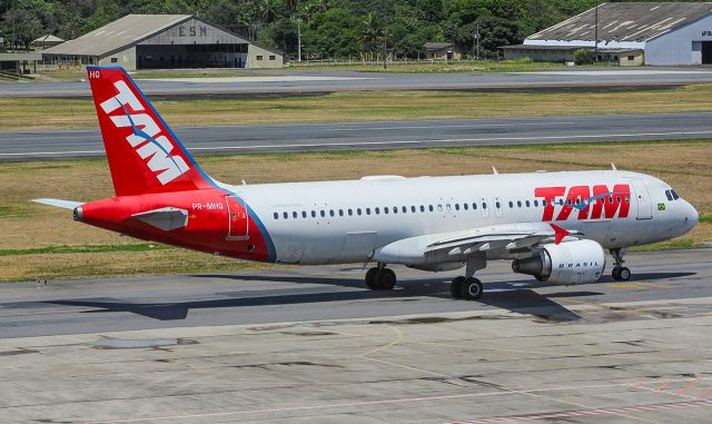 Airbus A320 (PR-MHQ)