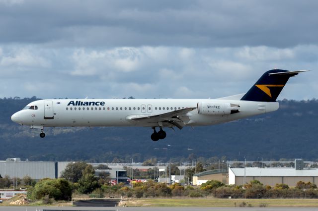 Fokker 100 (VH-FKC) - Fokker 100, F28-0100 cn 11349. Alliance VH-FKC runway 03 arrival YPPH 11 July 2023