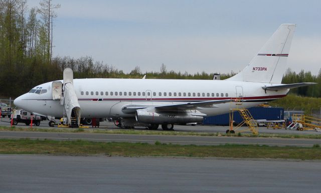 Boeing 737-200 (N733PA)