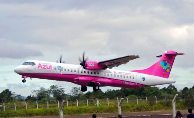 ATR ATR-72 (PR-ATB) - ATR-72-600 (cn 969) Azul - Linhas Aéreas Brasileiras - Fab: 2011 / Ex: F-WWTL - Criciúma - Forquilhinha (CCM / SBCM), Brazil