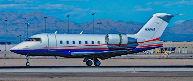 Canadair Challenger (N36HA) - N36HA, 2000 Bombardier Challenger 604 (CL-600-2B16) C/N 5441 - Las Vegas - McCarran International Airport KLASbr /USA - Nevada February 8, 2011br /Photo: Tomás Del Coro