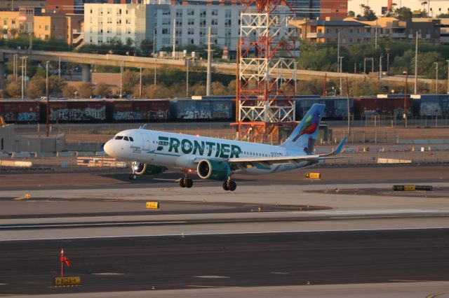 Airbus A320neo (N317FR)