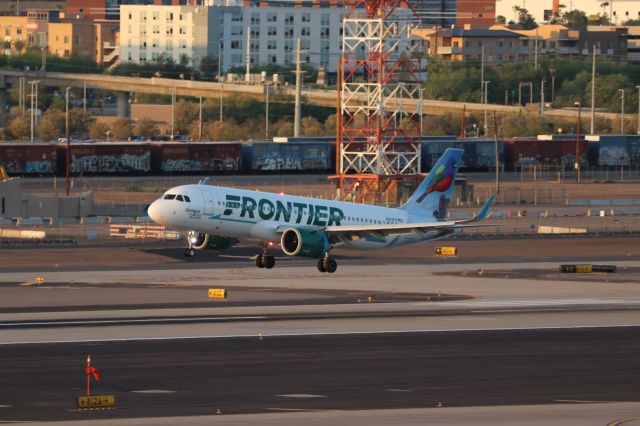 Airbus A320neo (N317FR)