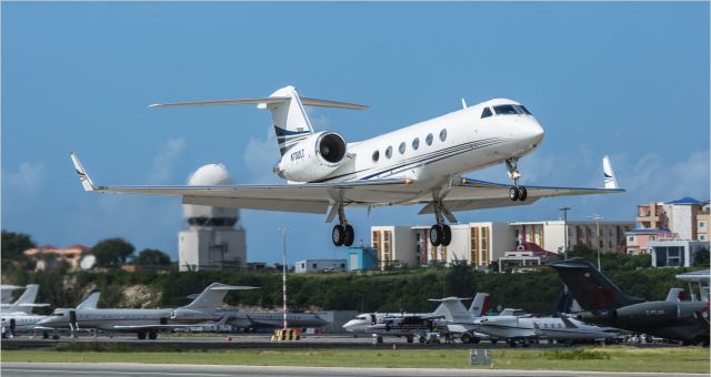 Gulfstream Aerospace Gulfstream IV (N702LT)
