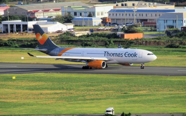 Airbus A330-200 (G-TCXB)