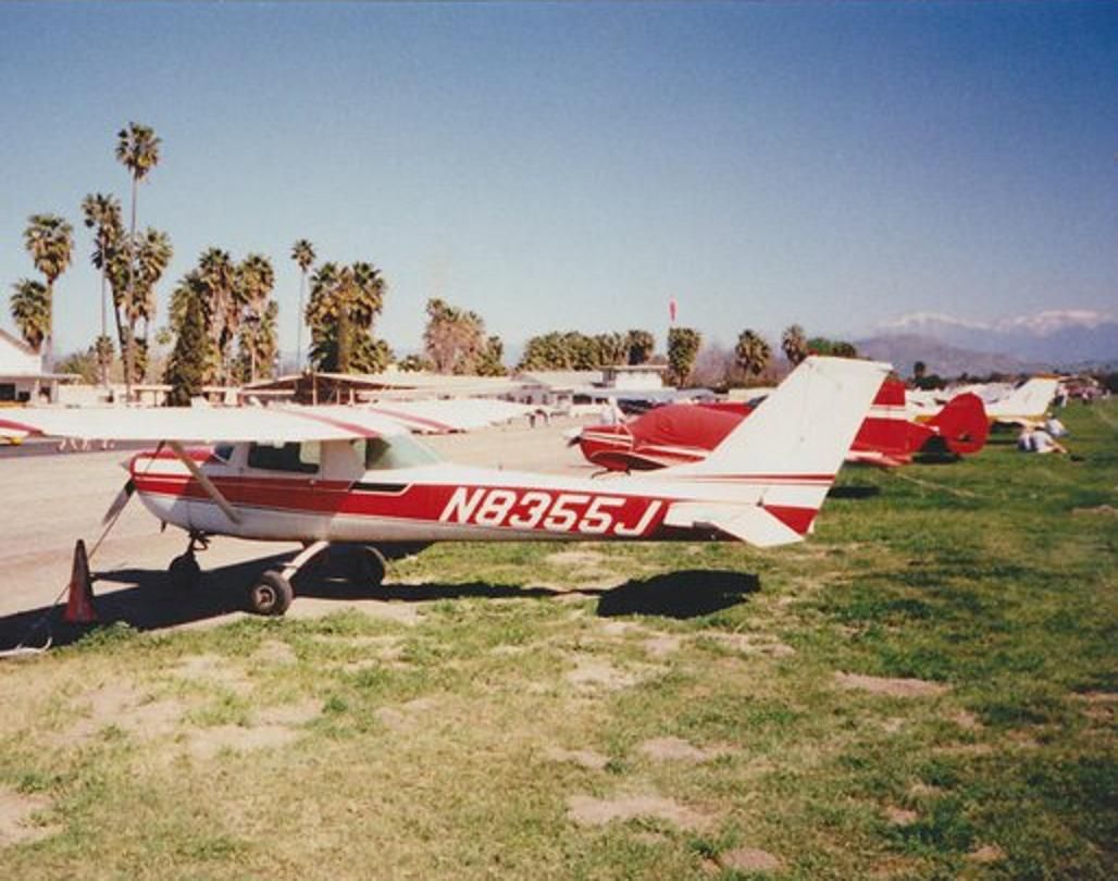 Cessna Commuter (N8355J)